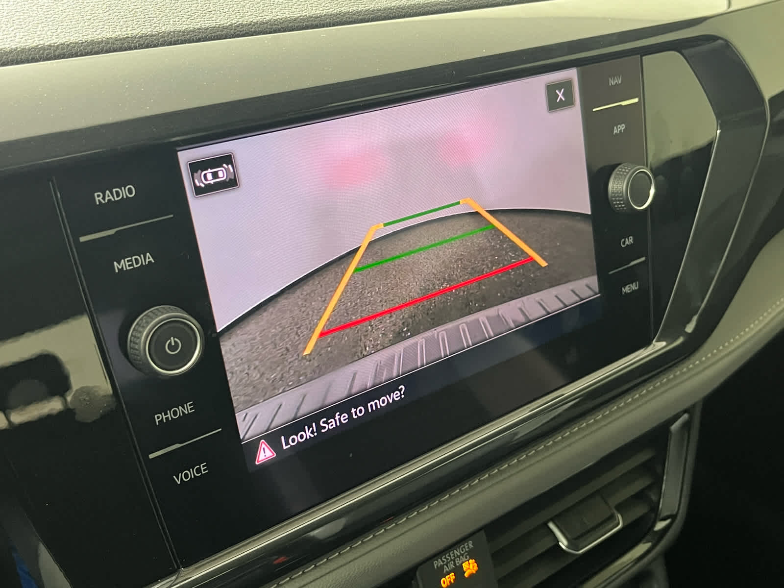 2022 Volkswagen Taos SEL