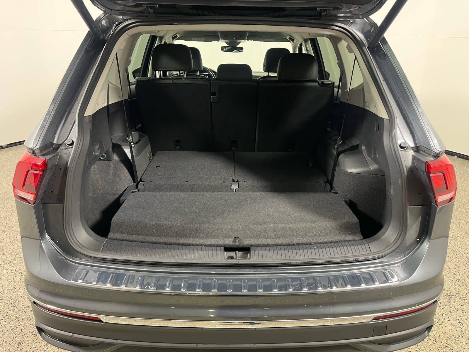 2024 Volkswagen Tiguan Wolfsburg Edition