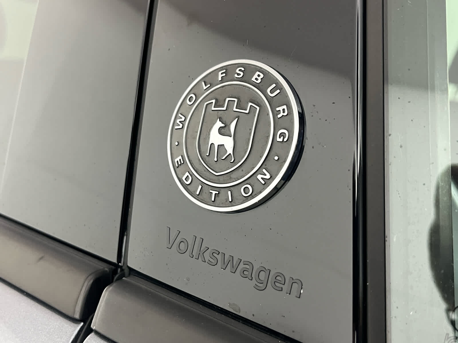 2024 Volkswagen Tiguan Wolfsburg Edition
