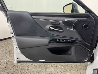 2025 Lexus ES 350 Ultra Luxury