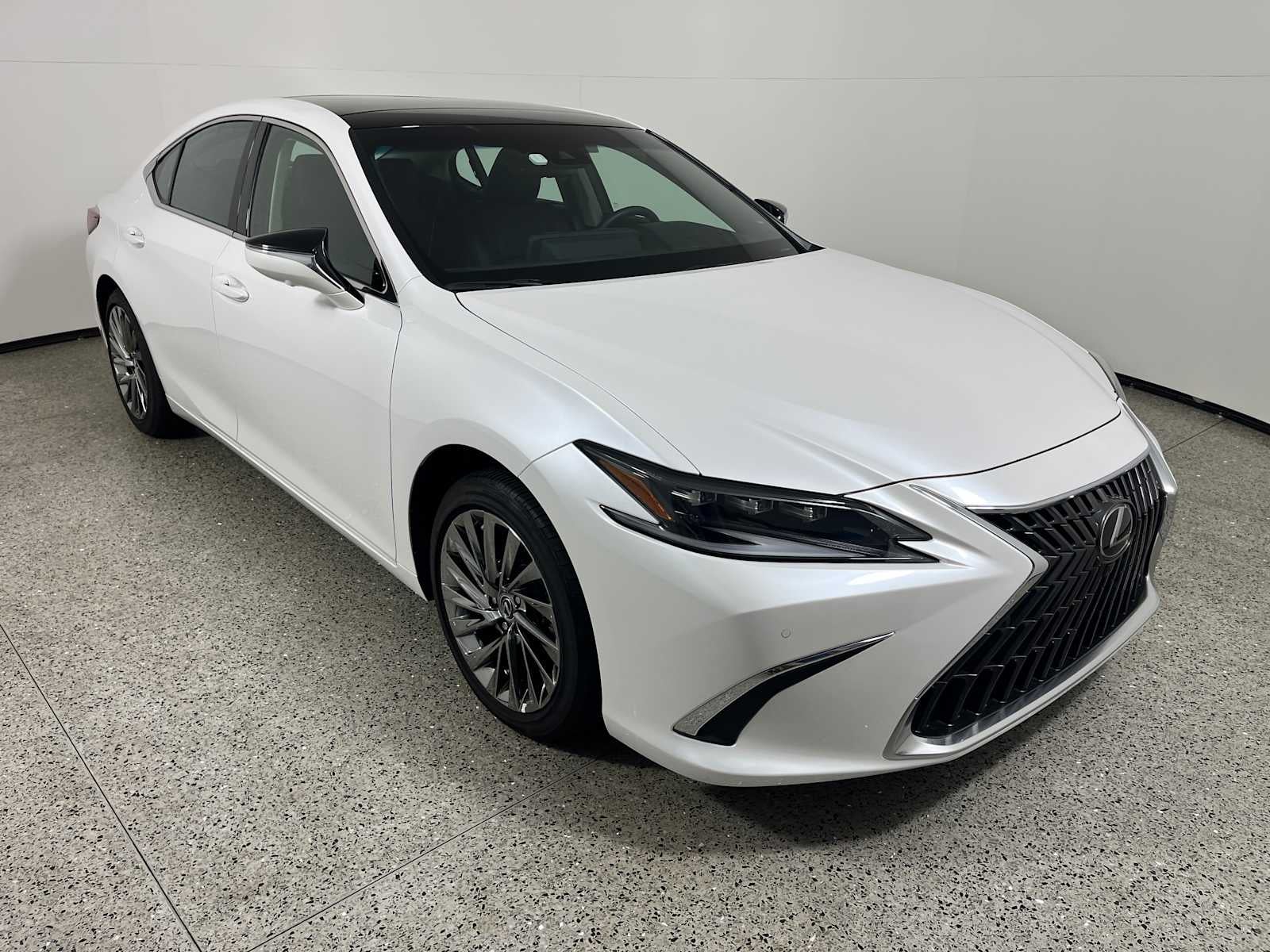 2025 Lexus ES 350 Ultra Luxury