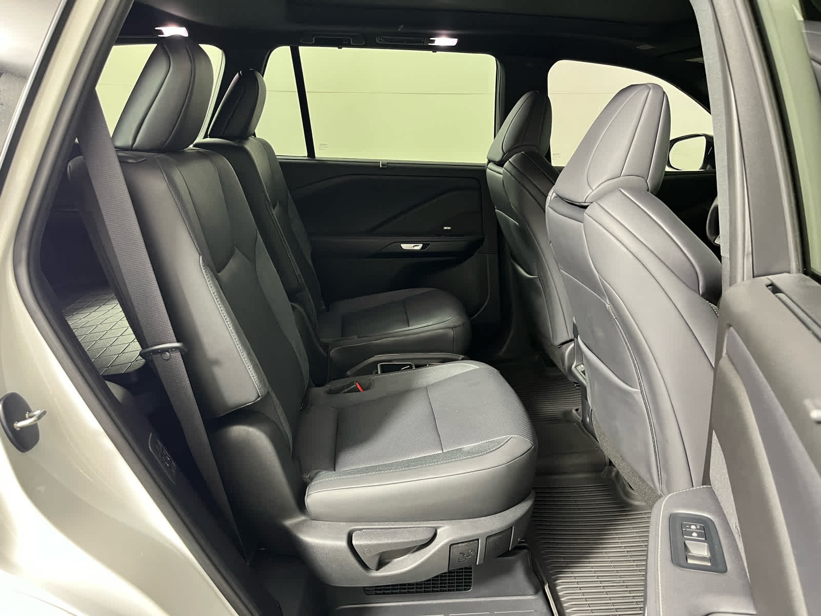 2024 Lexus TX 500h F SPORT Luxury
