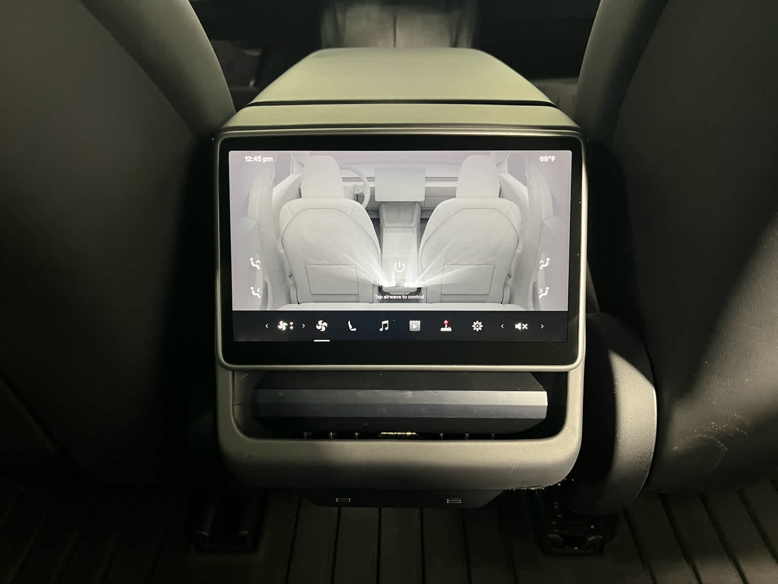 2024 Tesla Model 3 Base