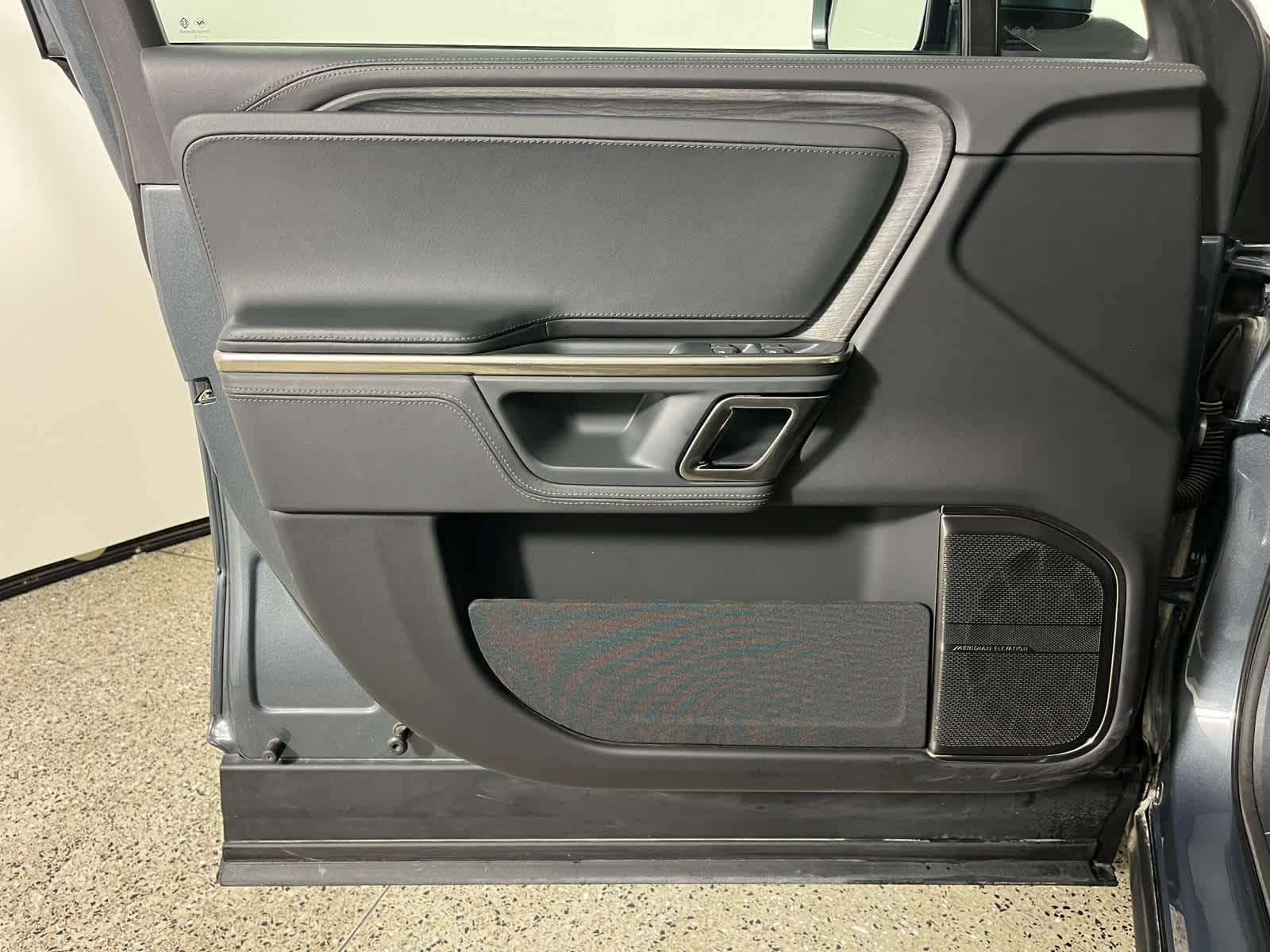 2023 Rivian R1T Adventure