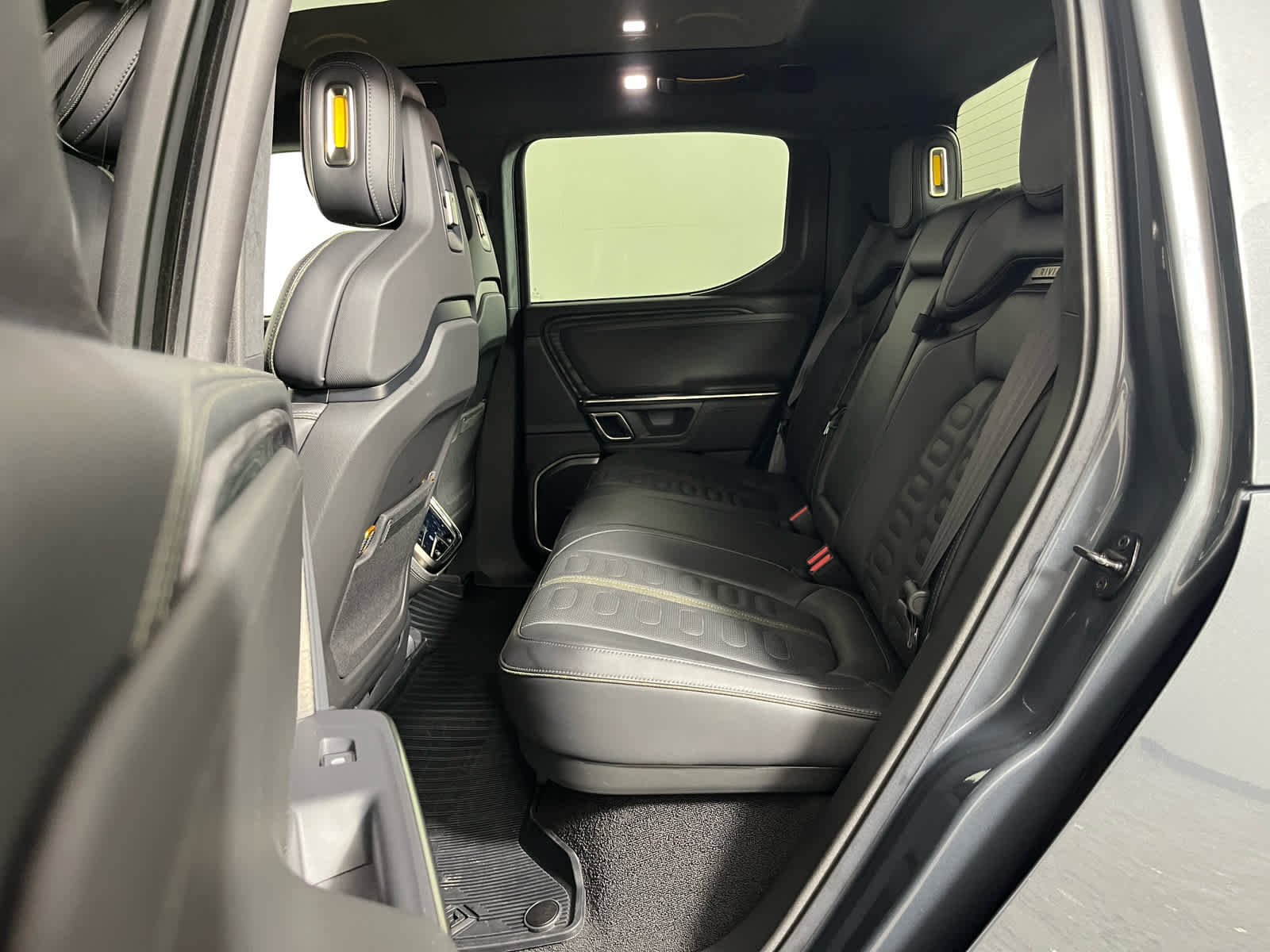 2023 Rivian R1T Adventure