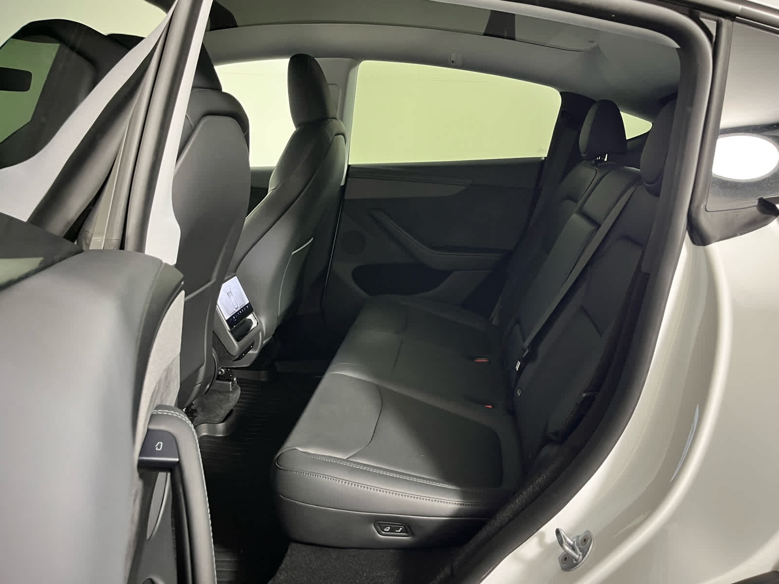 2026 Tesla Model Y Base
