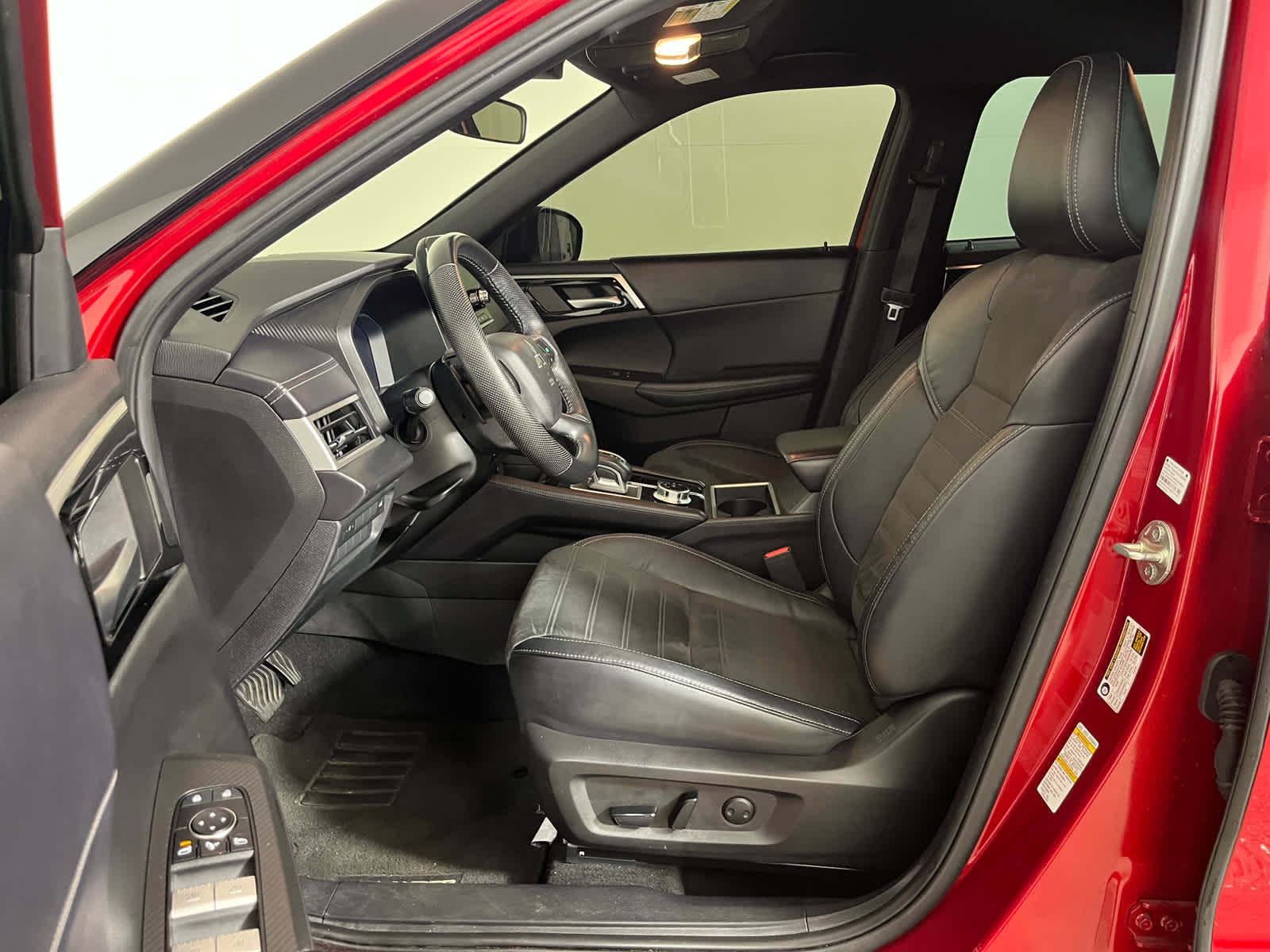 2023 Mitsubishi Outlander SE Black Edition