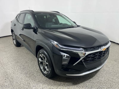 2025 Chevrolet Trax FWD LT
