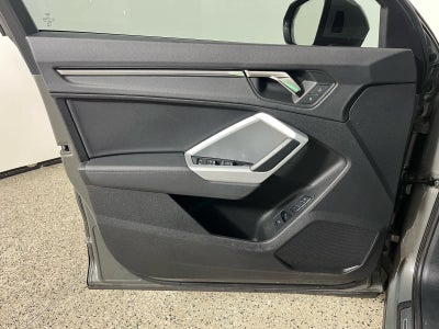 2023 Audi Q3 S line Premium