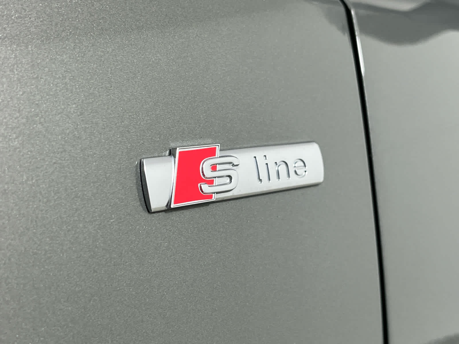 2023 Audi Q3 S line Premium