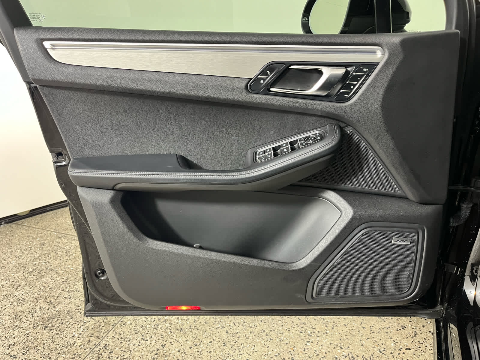 2017 Porsche Macan Turbo