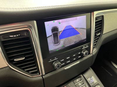 2017 Porsche Macan Turbo