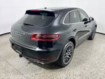 2017 Porsche Macan Turbo