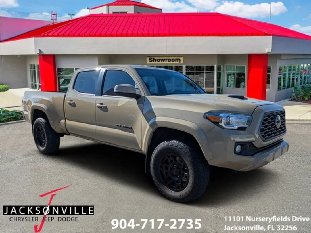 2020 Toyota Tacoma TRD Sport V6 $27,490